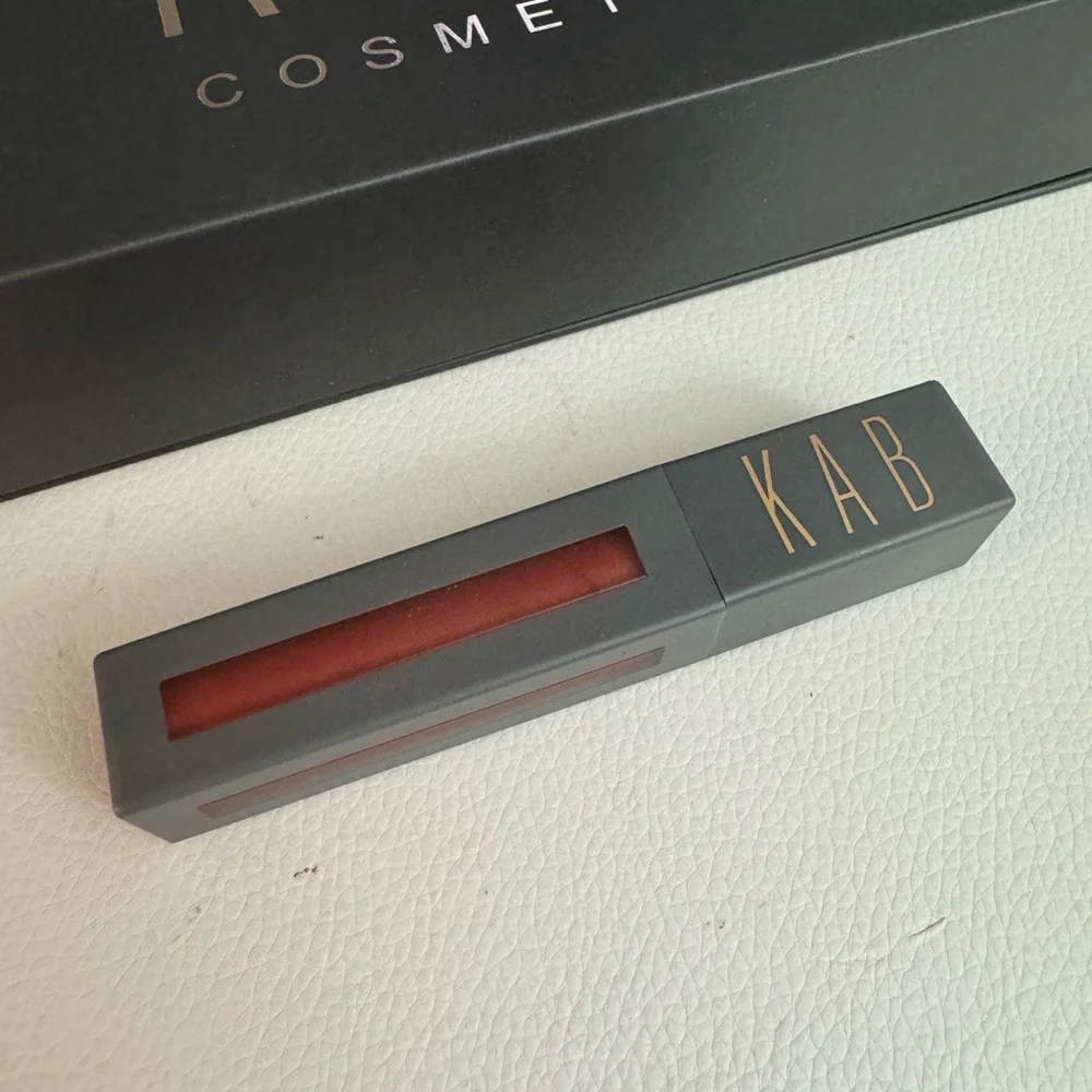 KAB Cosmetics Ready By 8 lip set
